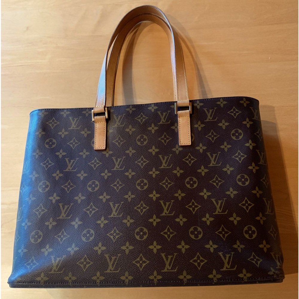 Louis Vuitton Monogram Luco